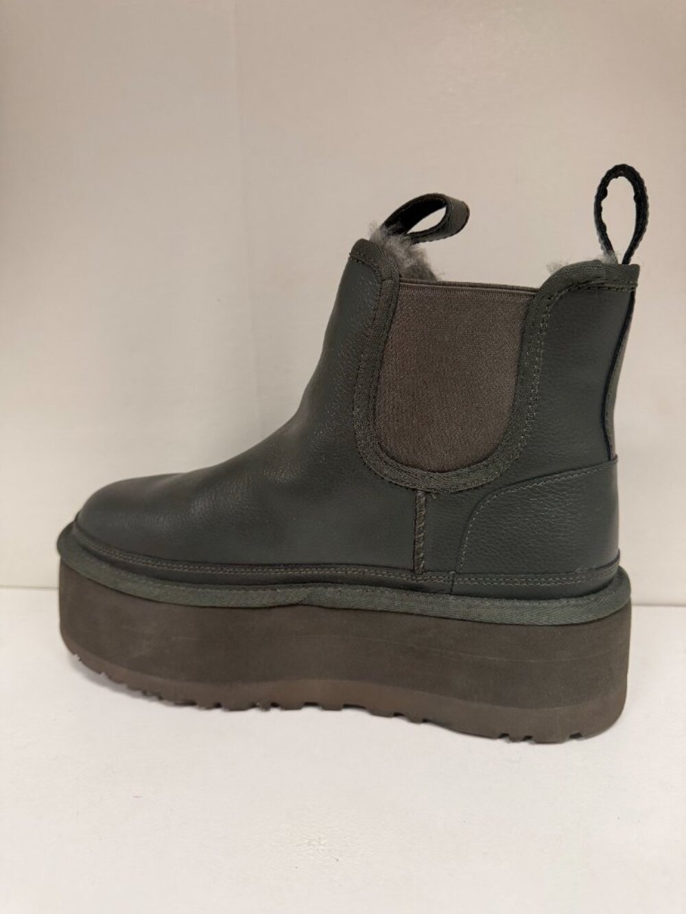 UGG Forest Night Platform Neumel Suede Chelsea Boot - Picture 7 of 11